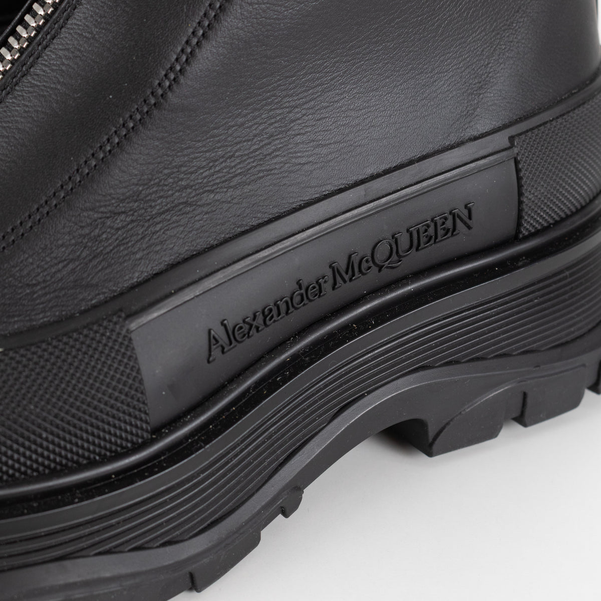 Alexander McQueen Black Zip Leather Ankle Boots
