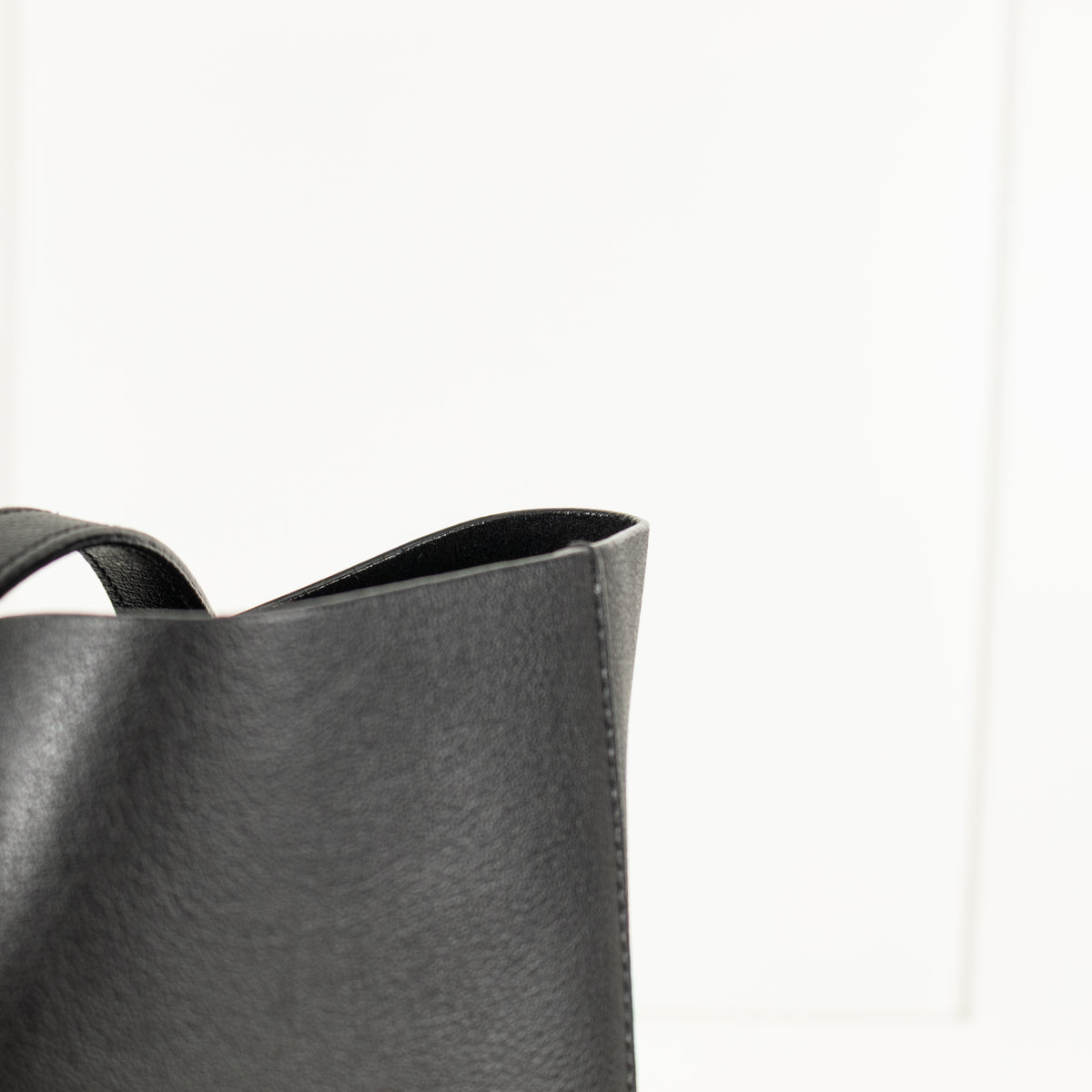 Saint Laurent Black Leather Shopping Bag