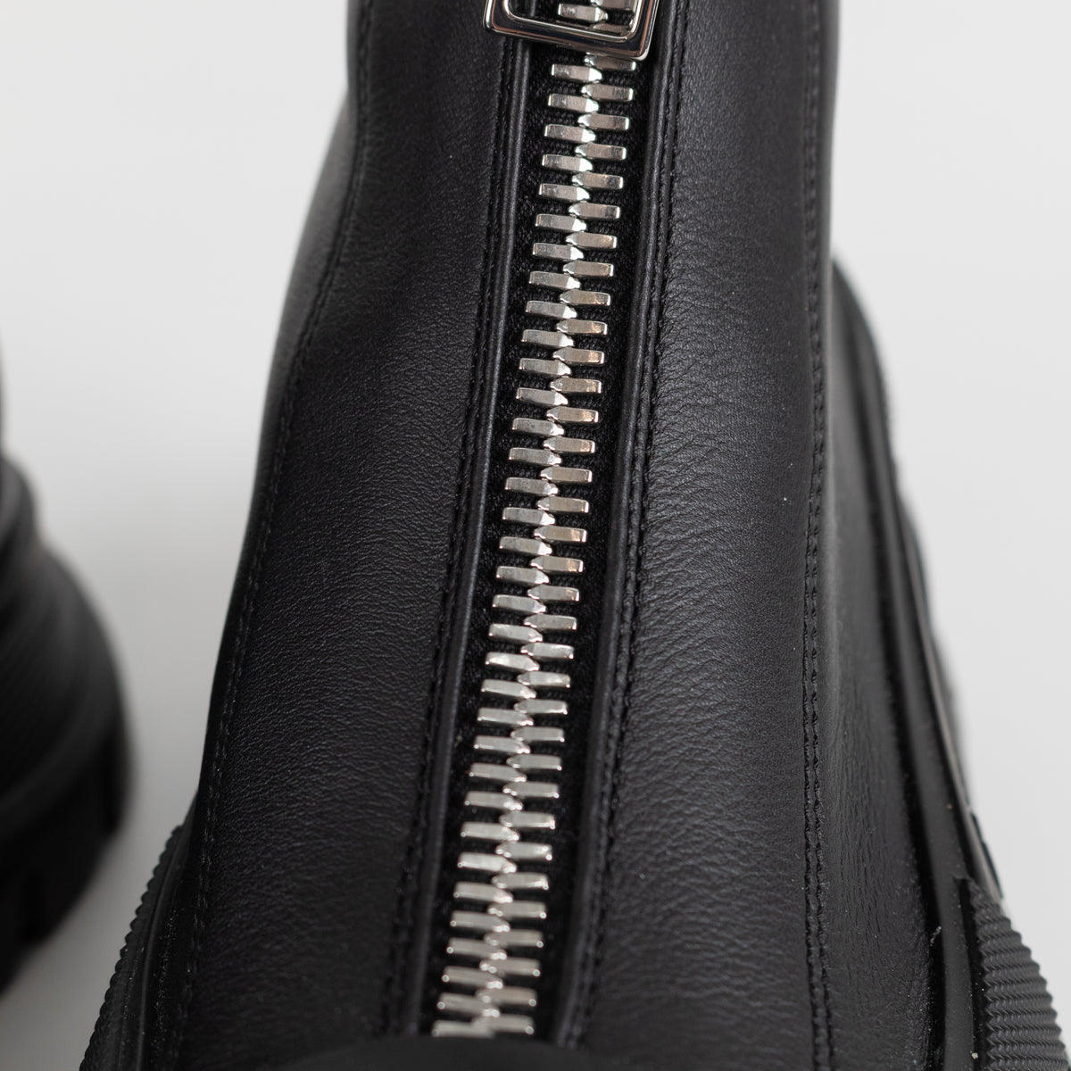 Alexander McQueen Black Zip Leather Ankle Boots
