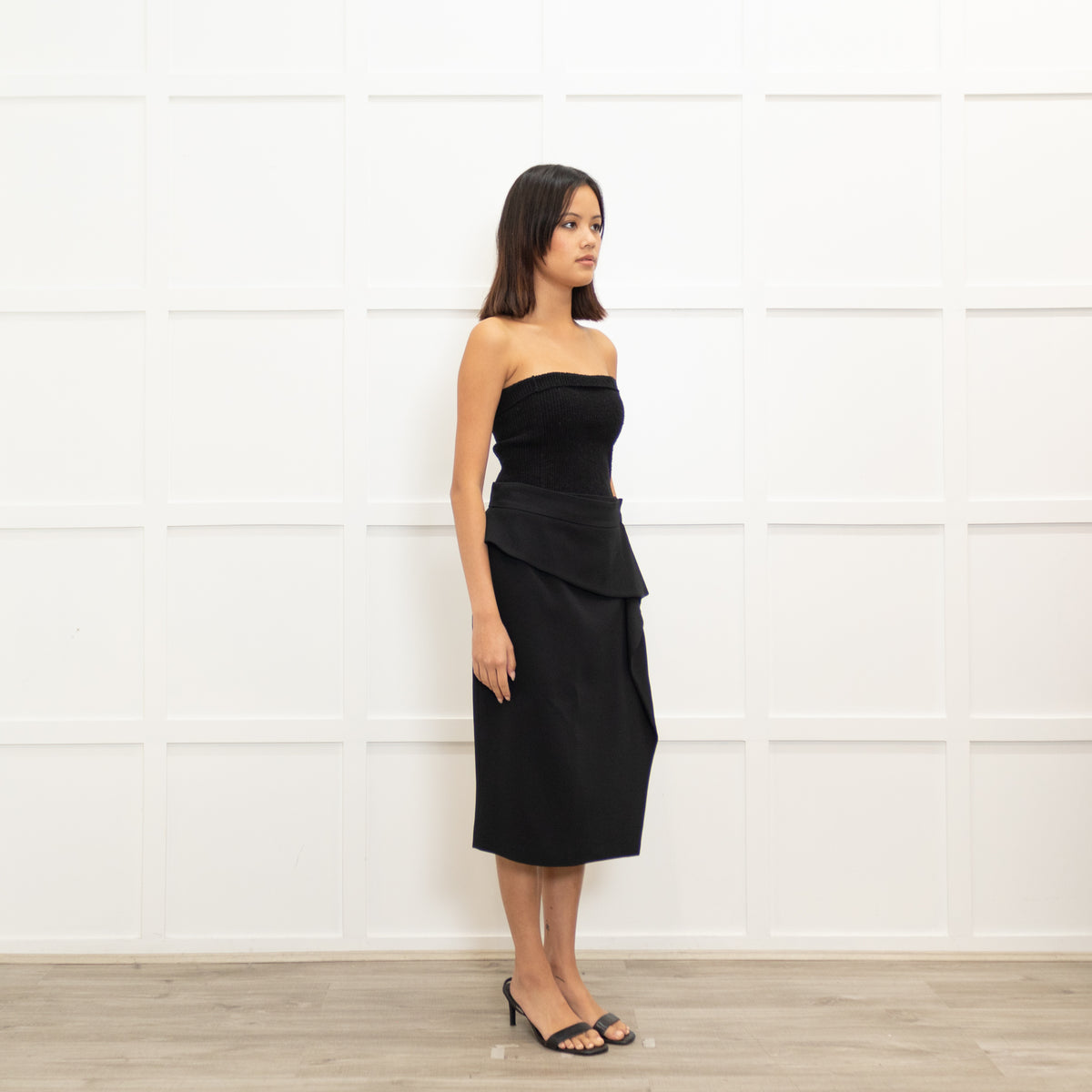 Gucci Black Pencil Skirt with Frill Front