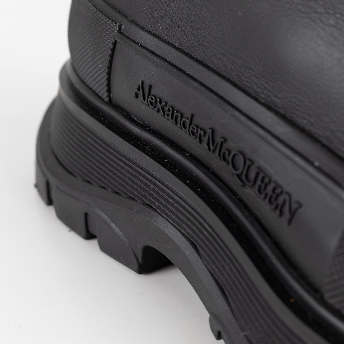 Alexander McQueen Black Zip Leather Ankle Boots