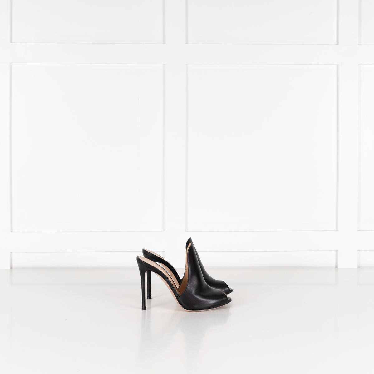 Gianvito Rossi Black Stiletto Mule