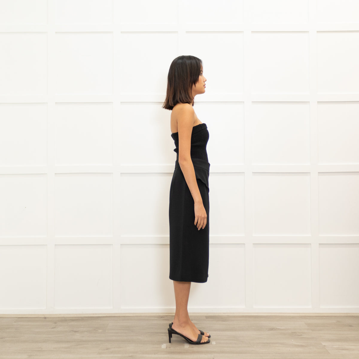 Gucci Black Pencil Skirt with Frill Front