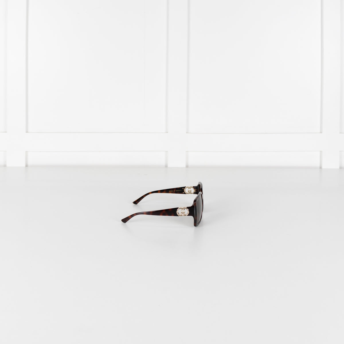 Gucci Tortoishell Square Frame Logo Arm Sunglasses