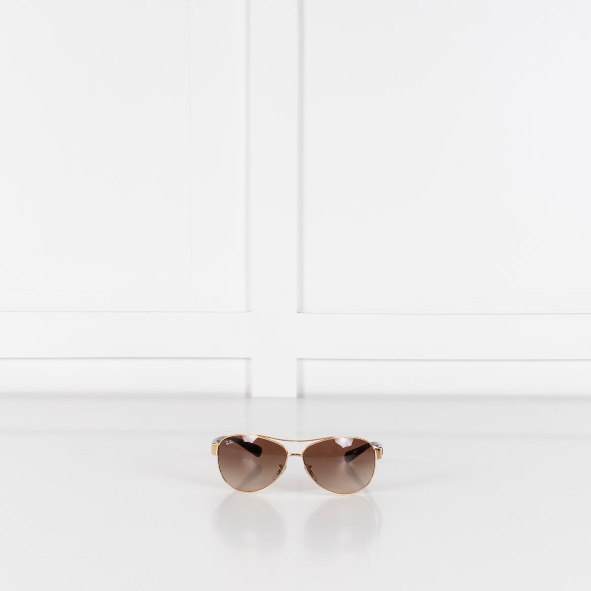 Ray-Ban Brown Aviator Sunglasses With Gold Frame