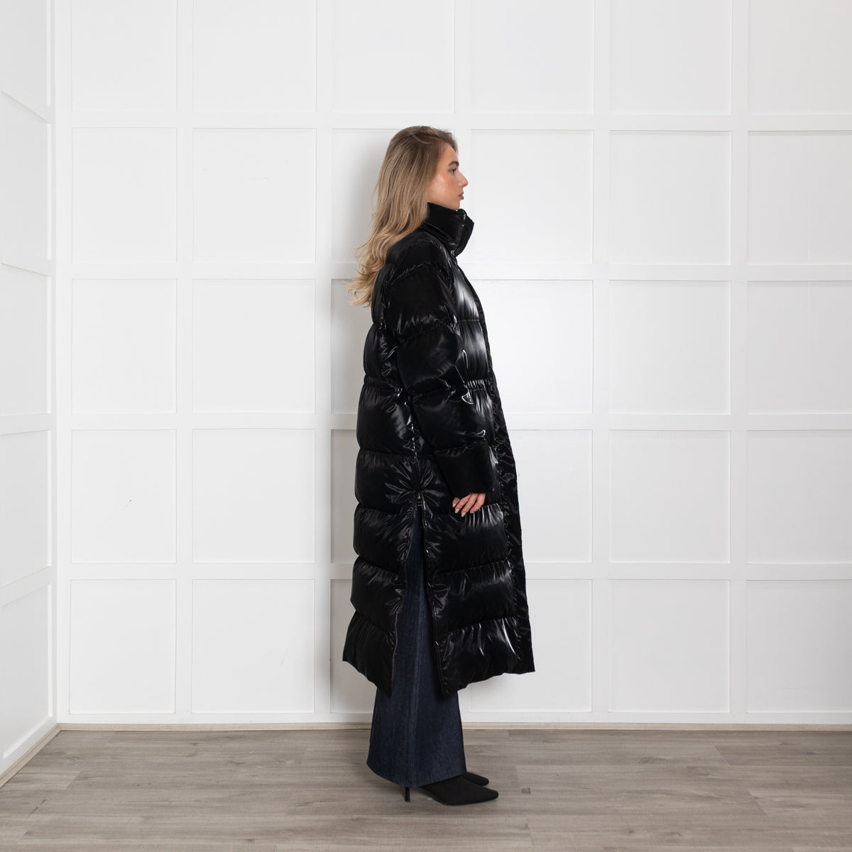 Holzweiller Black Ramoen Shiny Down Long Line Puffer Coat