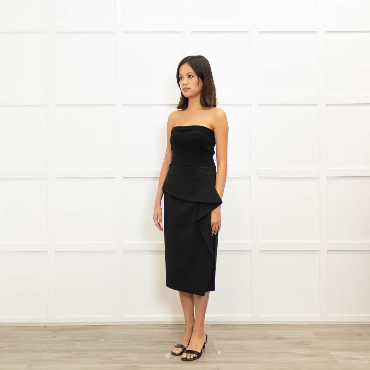 Gucci Black Pencil Skirt with Frill Front