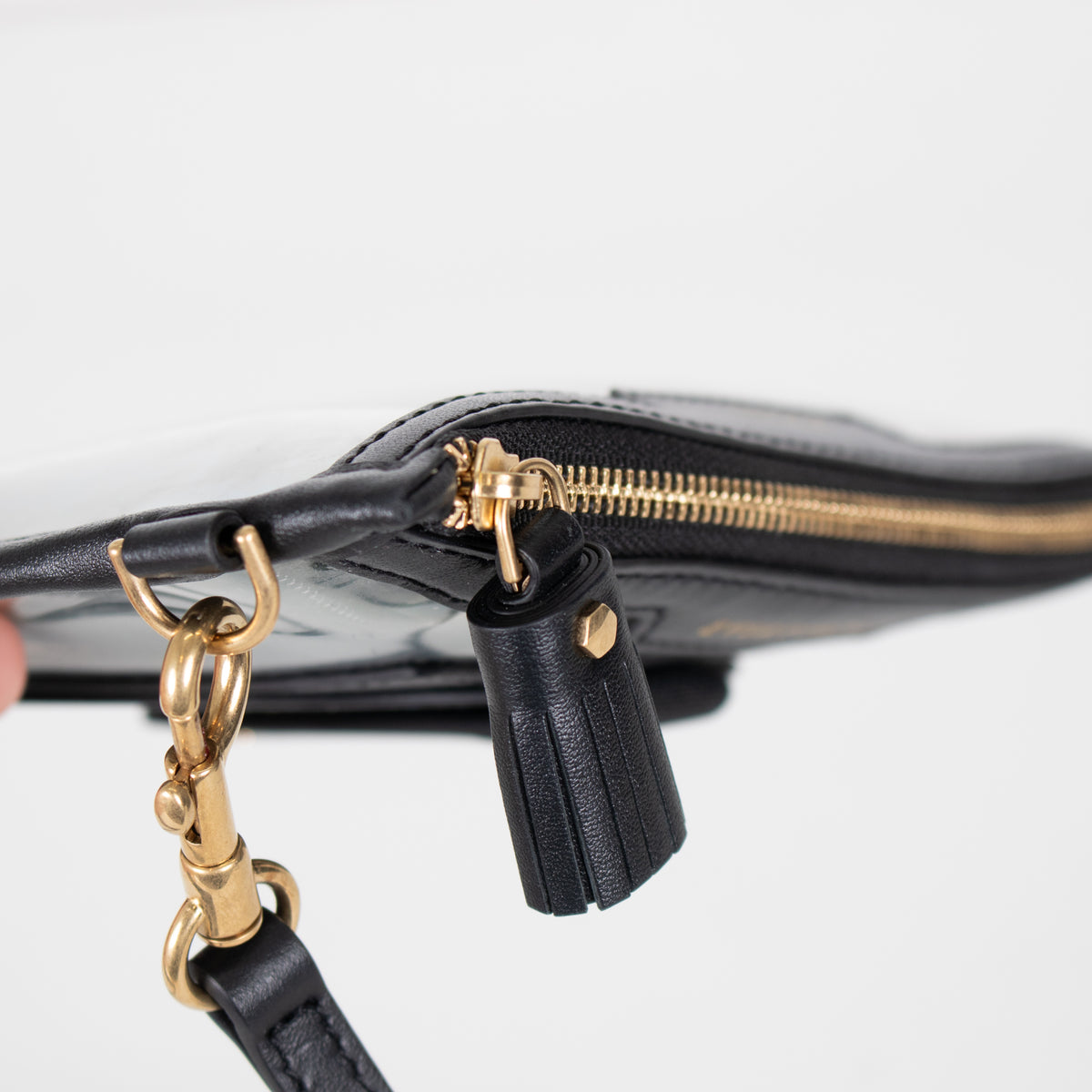 Anya Hindmarch Black Everything Pochette