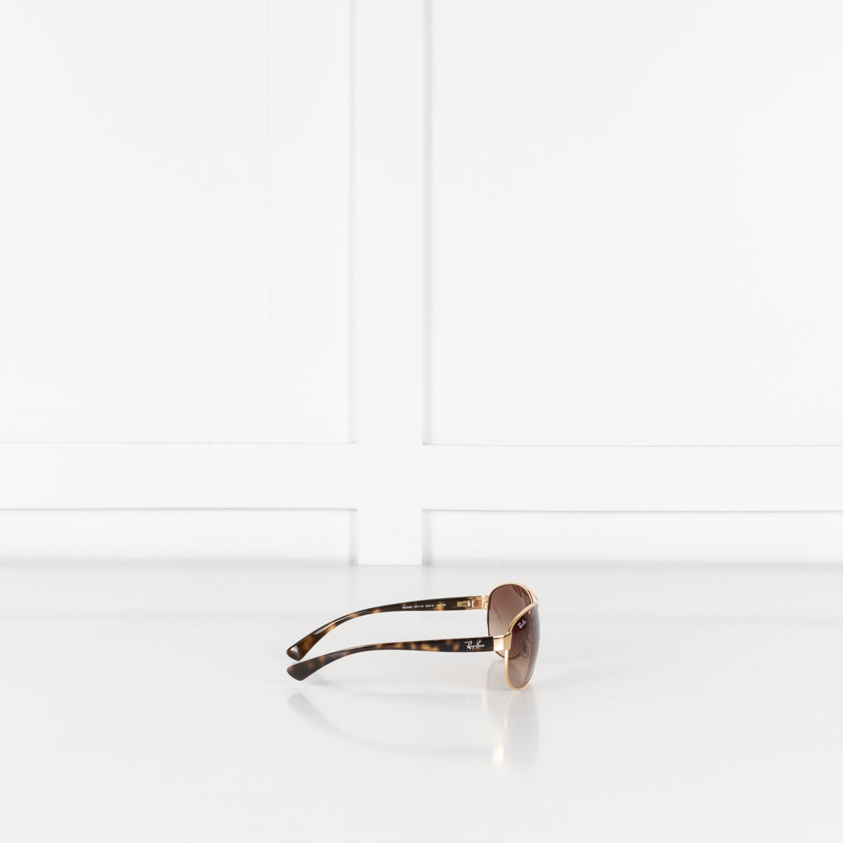Ray-Ban Brown Aviator Sunglasses With Gold Frame