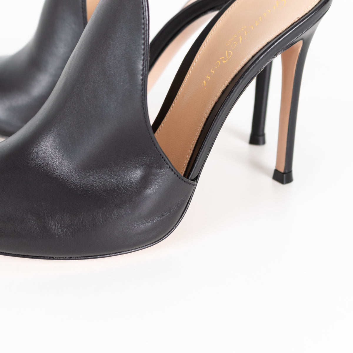 Gianvito Rossi Black Stiletto Mule
