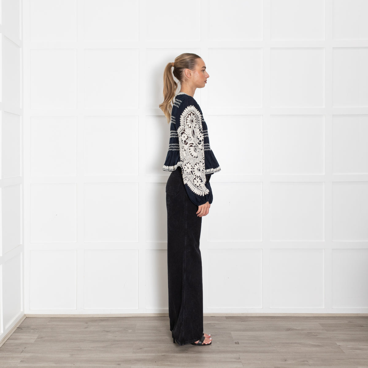 Veronica Beard Dorian Navy And White Embroidered Linen Blend Jacket