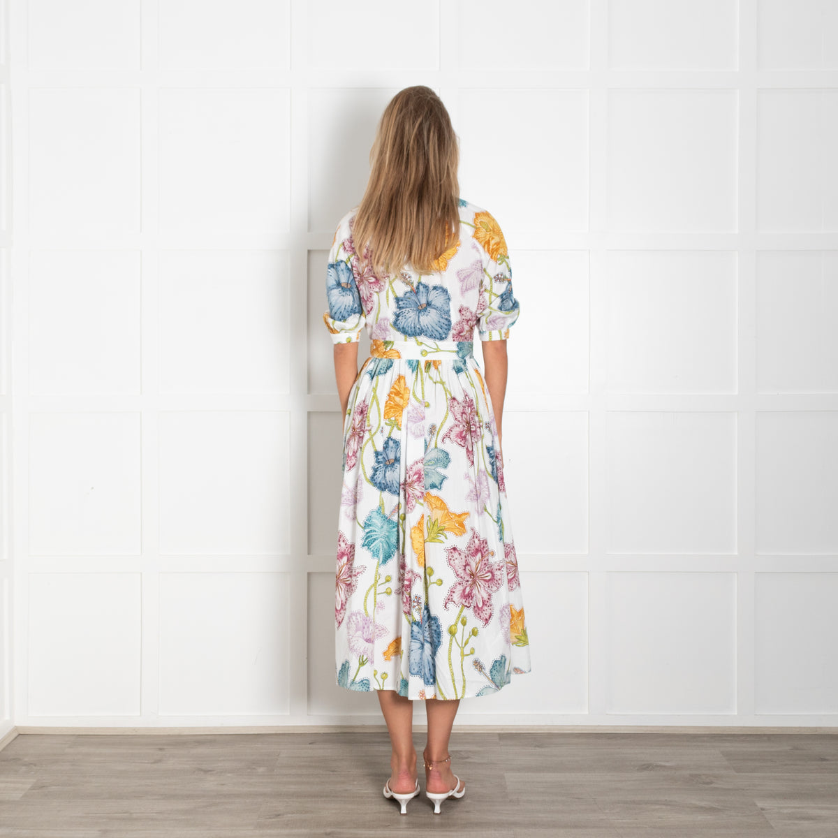 Hayley Menzies White Blue Green Yellow Gold Daisy Button Belted Maxi Dress