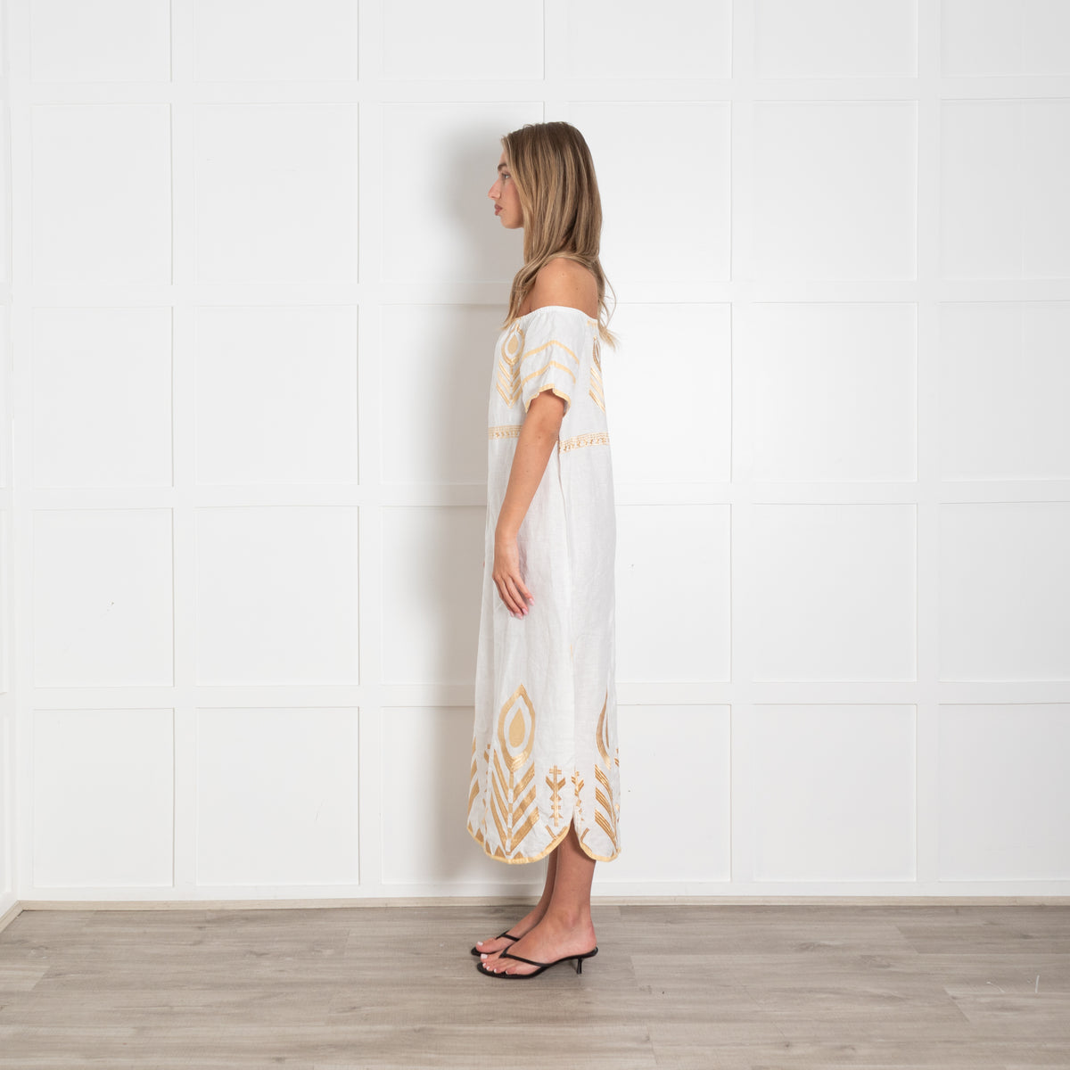 Greek Archaic Kori White Gold Embroidered Short Sleeve Linen Dress