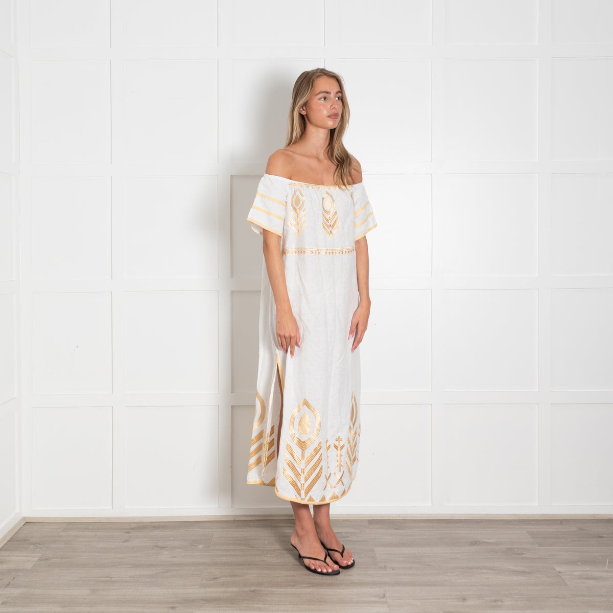 Greek Archaic Kori White Gold Embroidered Short Sleeve Linen Dress