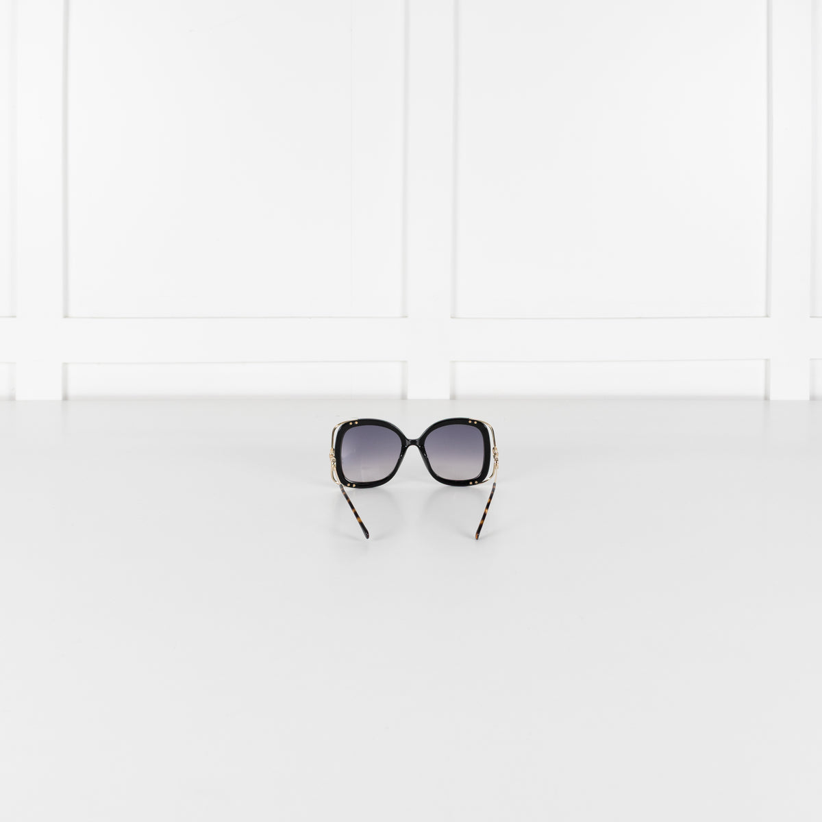 Gucci Black With Gold Horsebit Arms Sunglasses