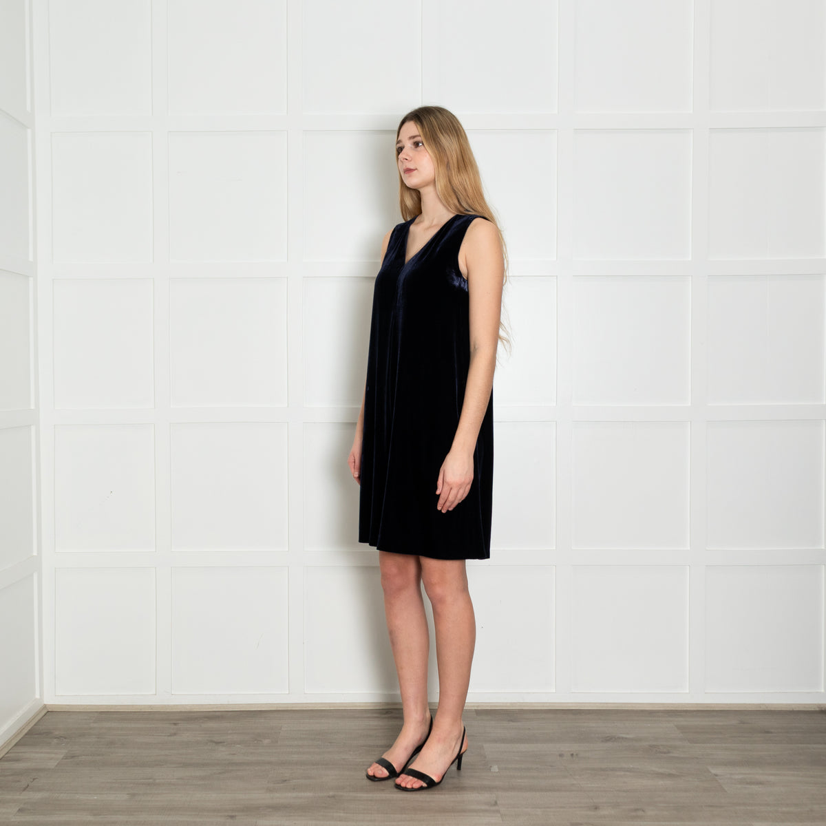 Max Mara Studio Navy Blue Velvet Sleeveless Dress