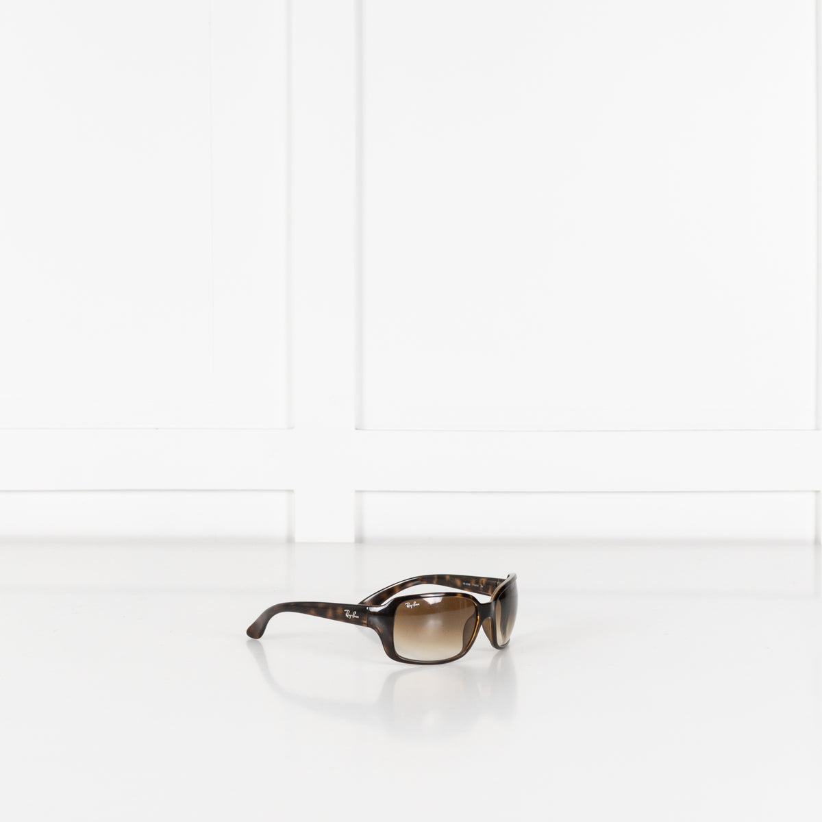 Ray-Ban Havana Brown Sunglasses With Gradient Lenses