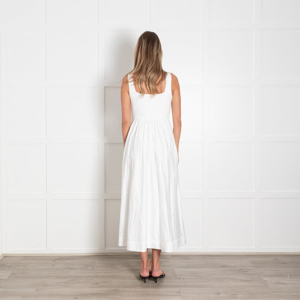 Me + Em White Cotton Sleeveless Dress