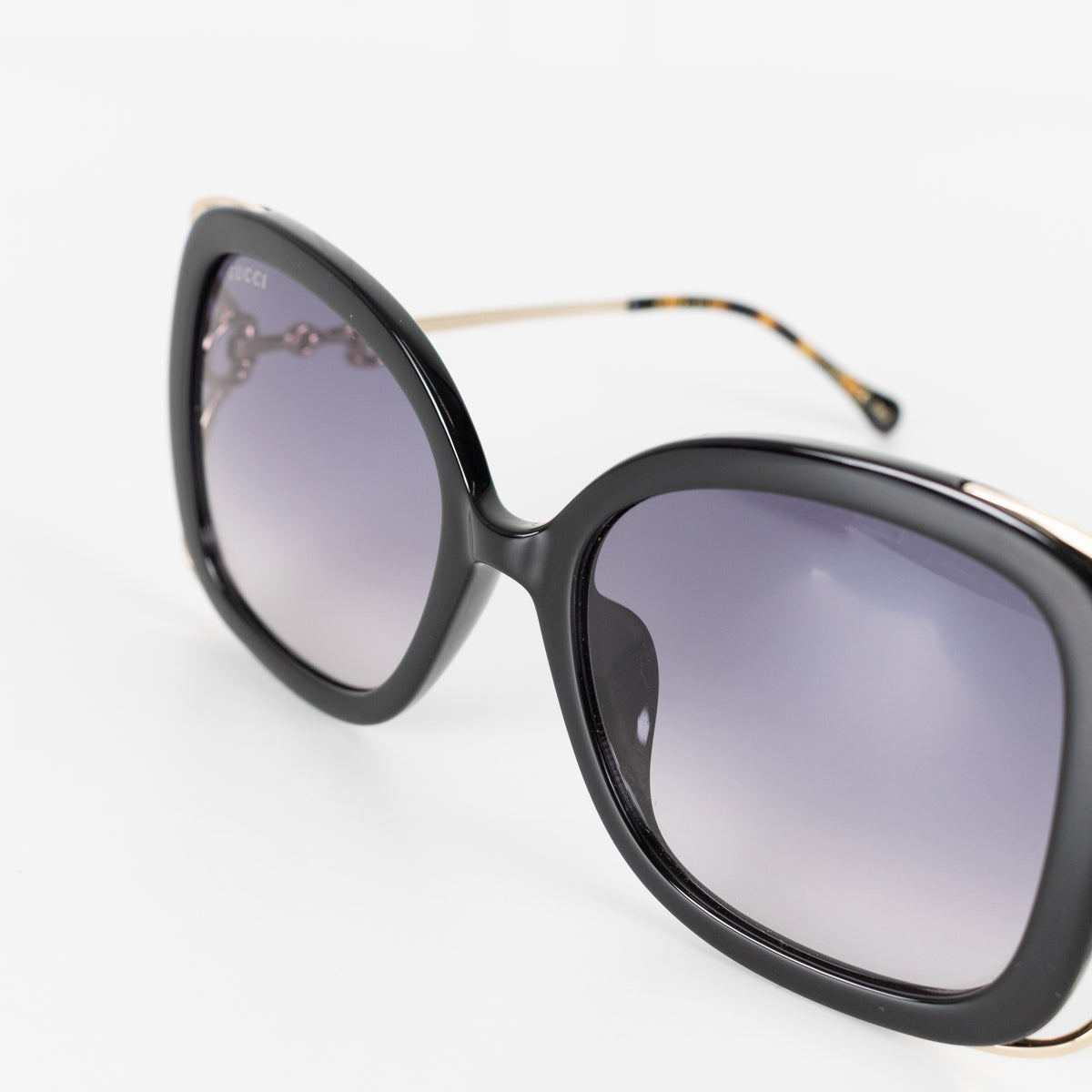 Gucci Black With Gold Horsebit Arms Sunglasses