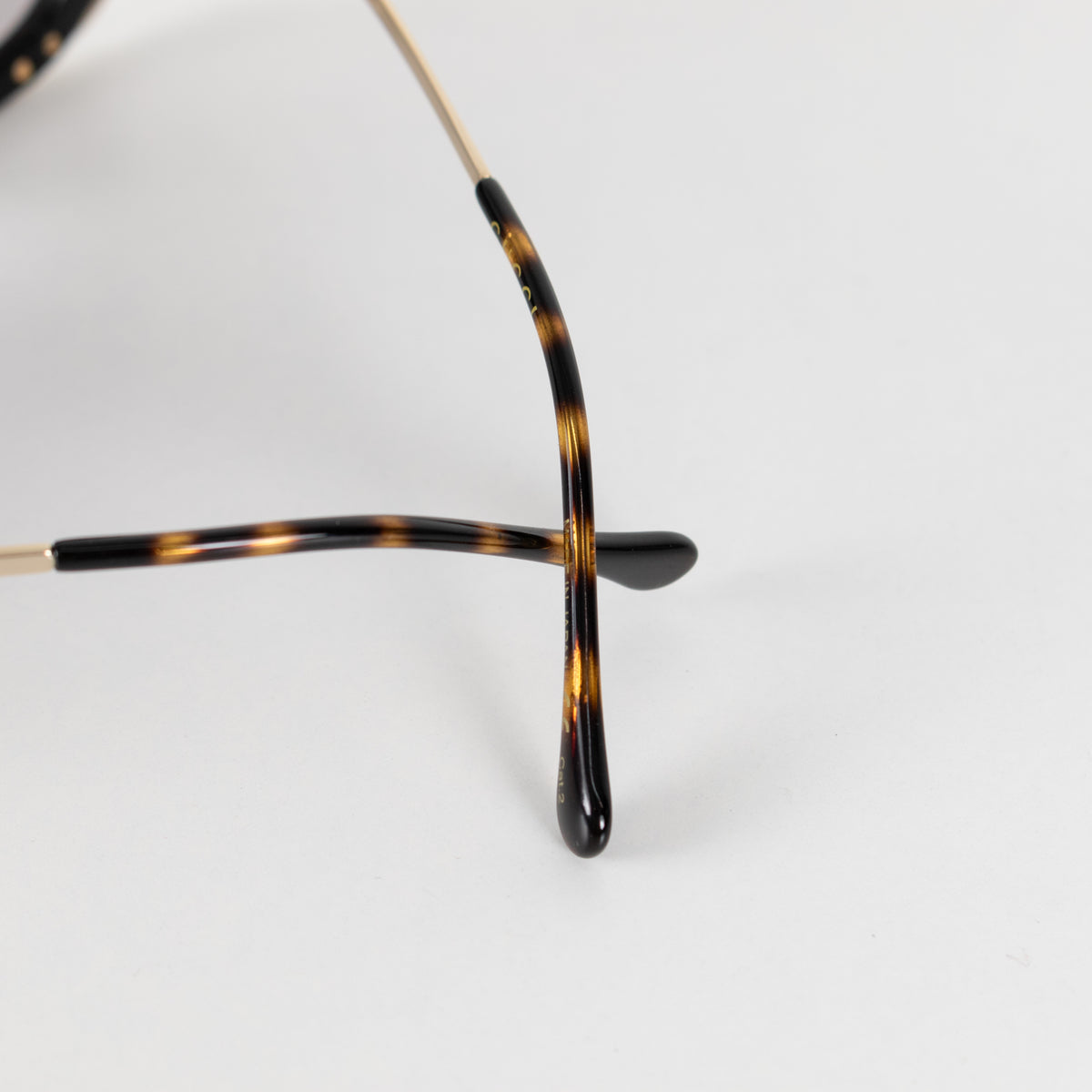 Gucci Black With Gold Horsebit Arms Sunglasses