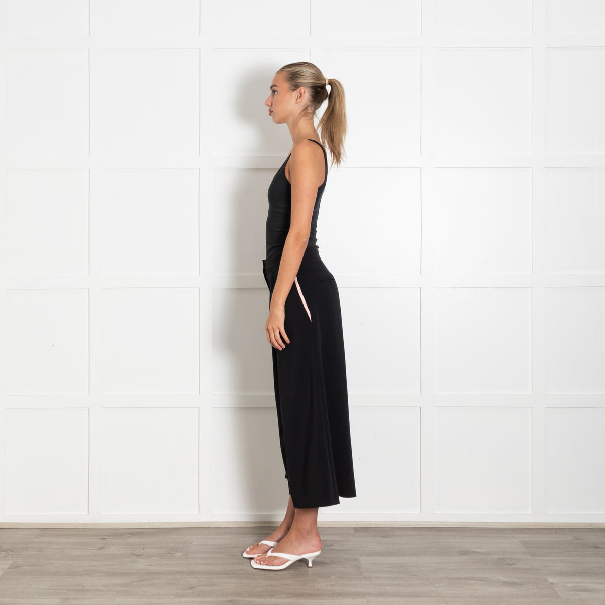 Roksanda Black Pale Pink Trim Wide Leg Cropped Trousers