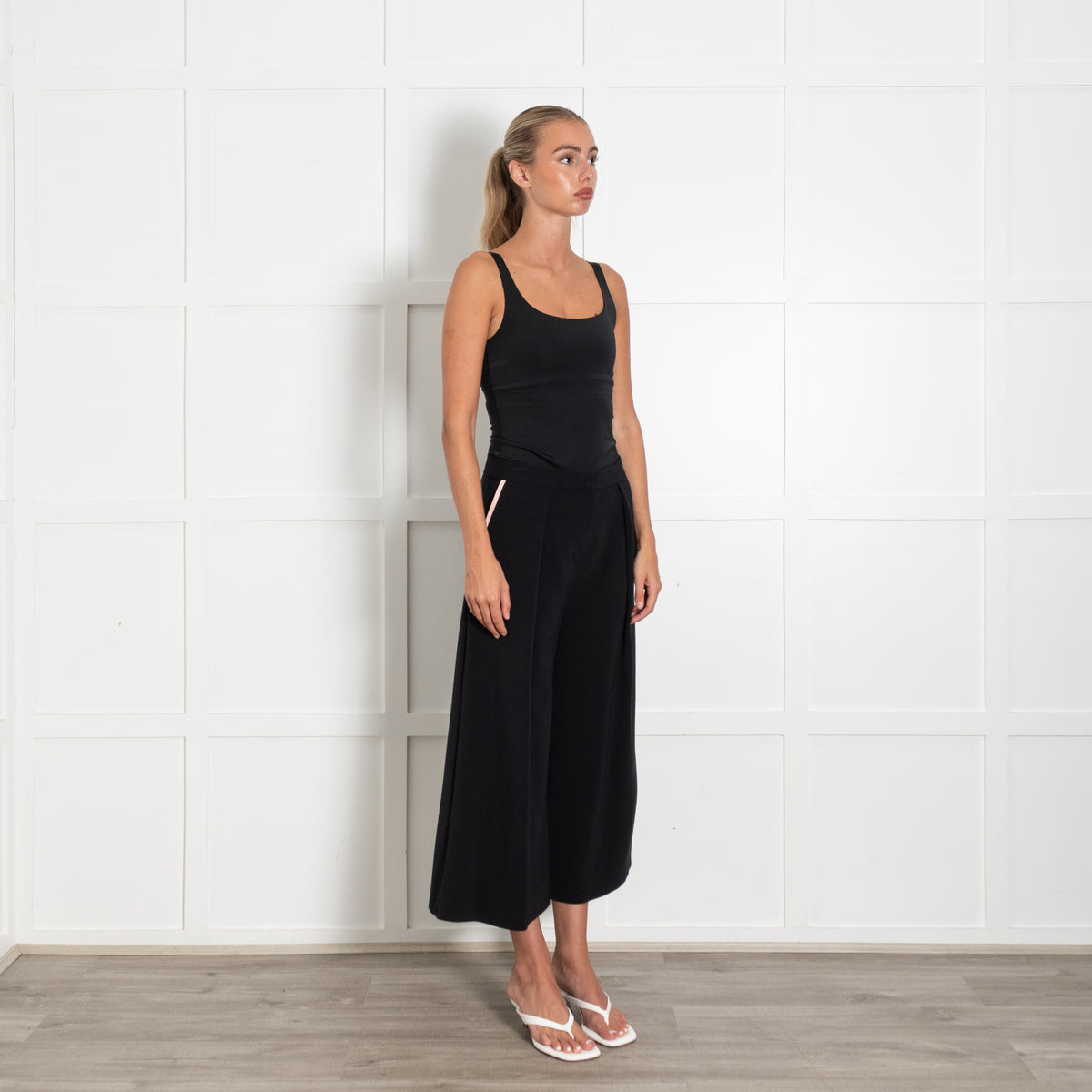 Roksanda Black Pale Pink Trim Wide Leg Cropped Trousers