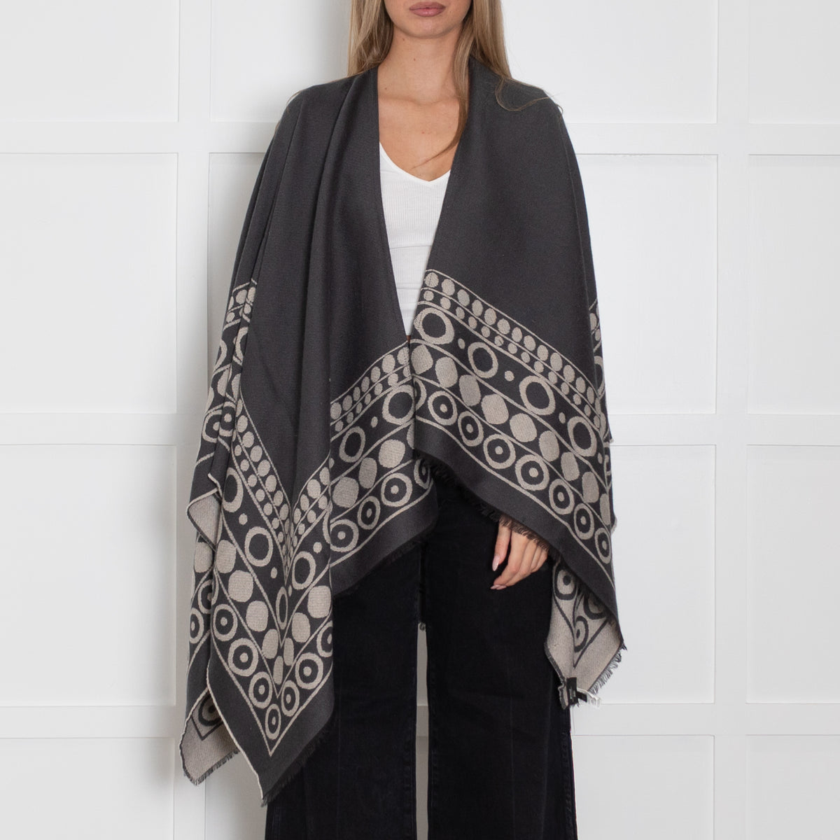 Weekend Max Mara Grey Geometric Print Cape