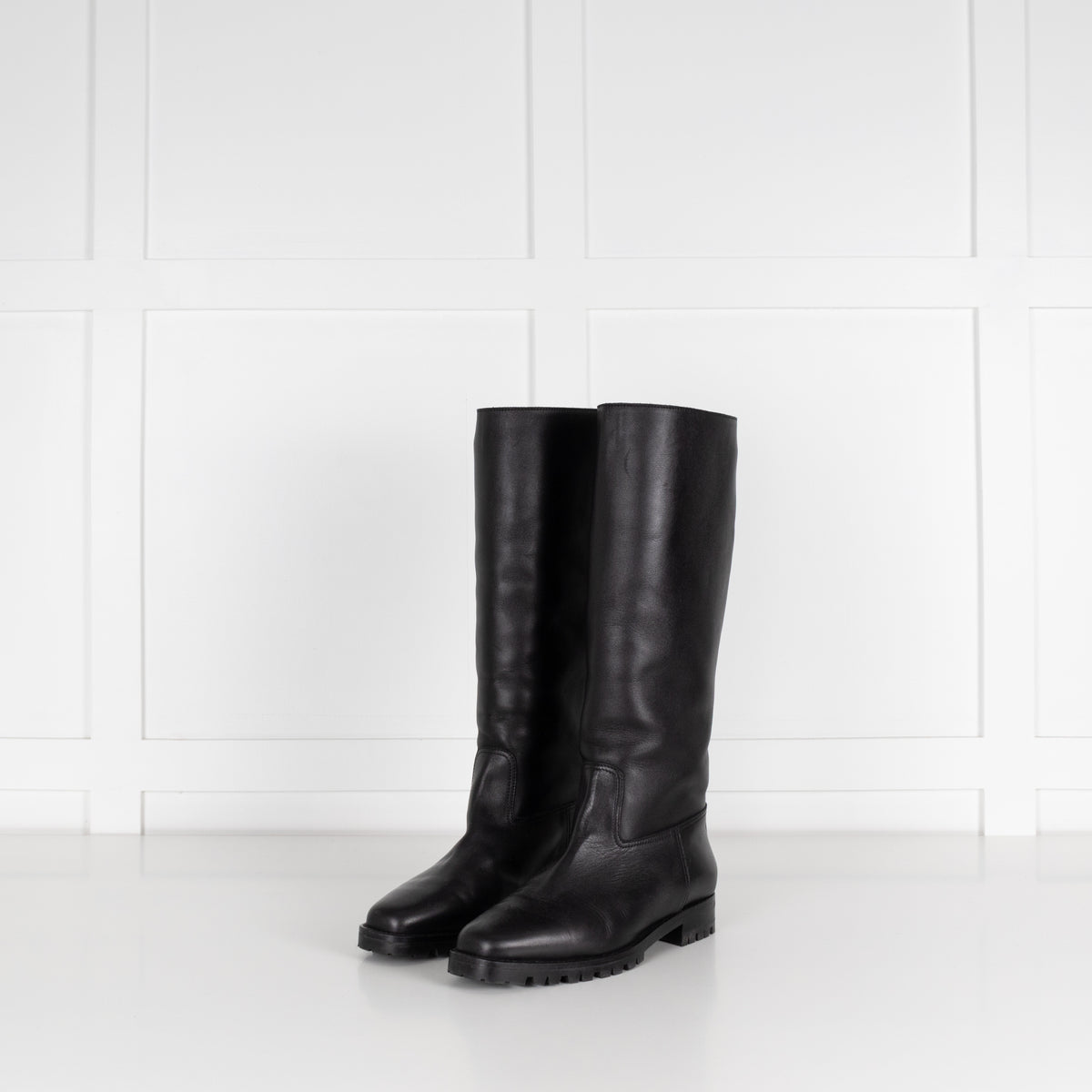 Manolo Blahnik Luchino Leather Knee Flat Boots