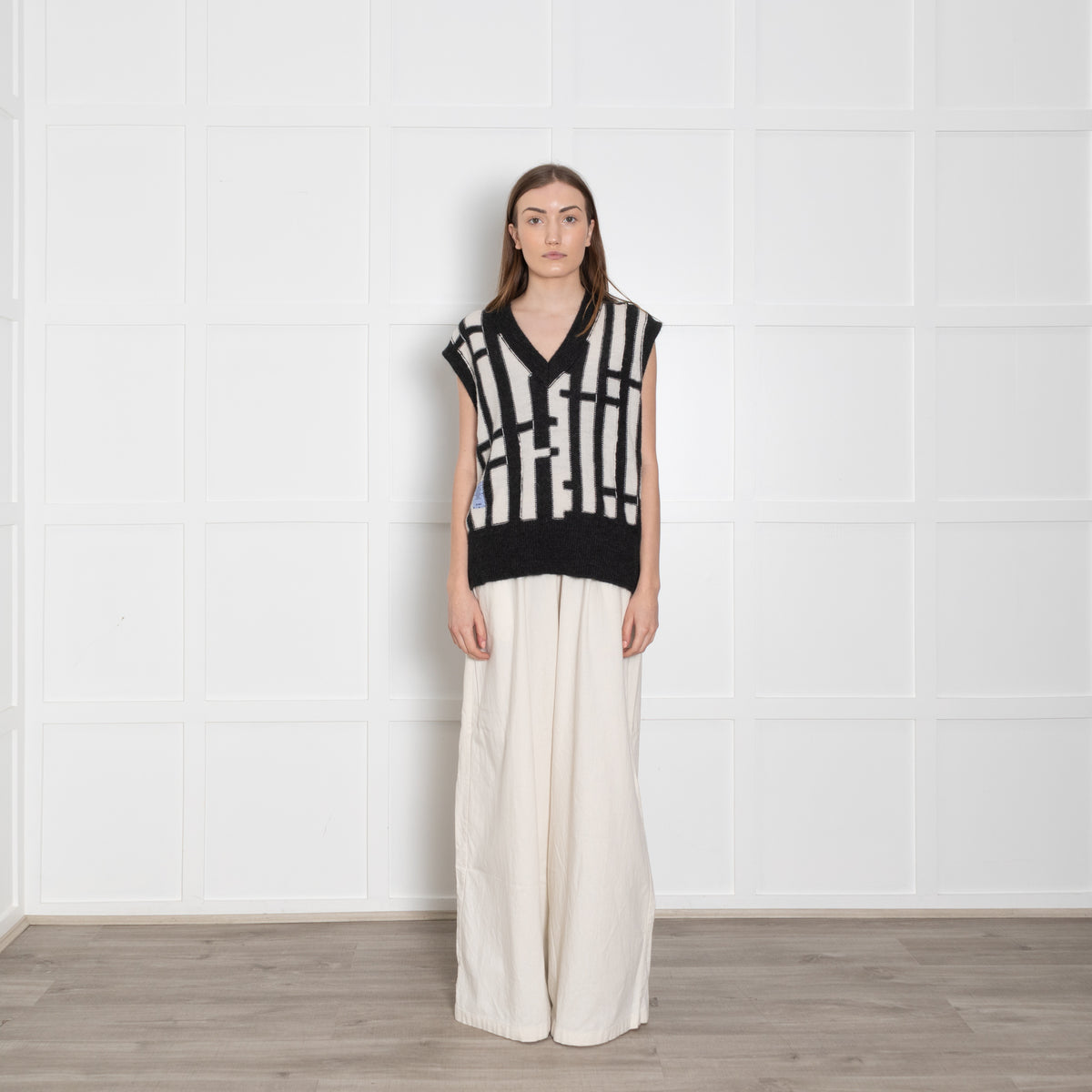 Indust by MCQ Grey and White Knit Vest