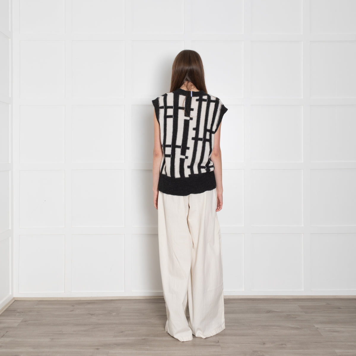 Indust by MCQ Grey and White Knit Vest