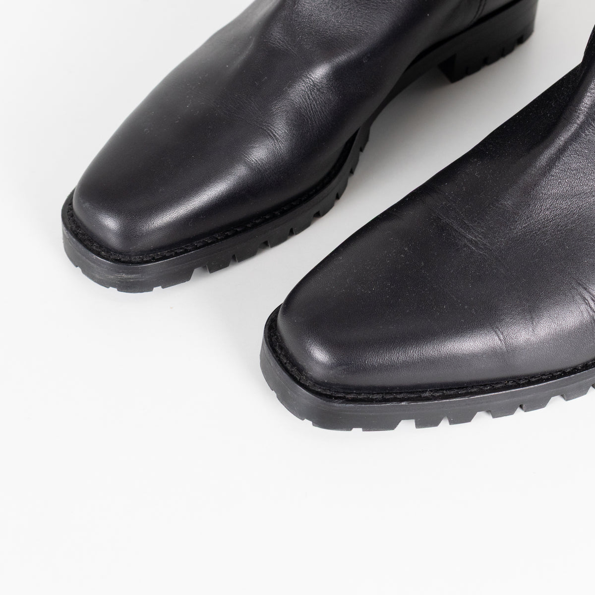 Manolo Blahnik Luchino Leather Knee Flat Boots