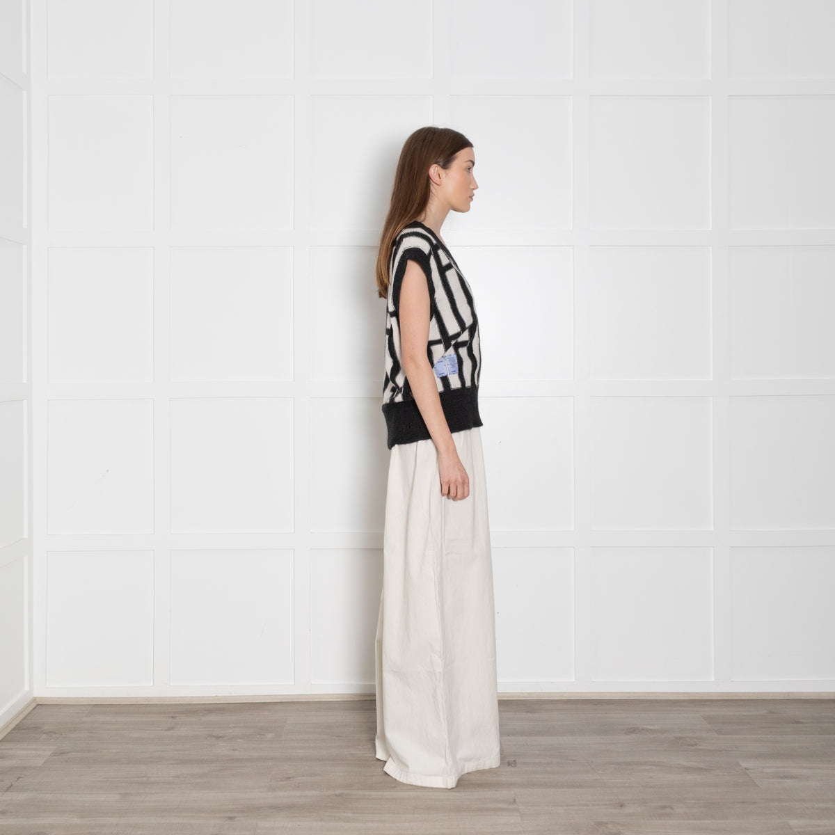 Indust by MCQ Grey and White Knit Vest