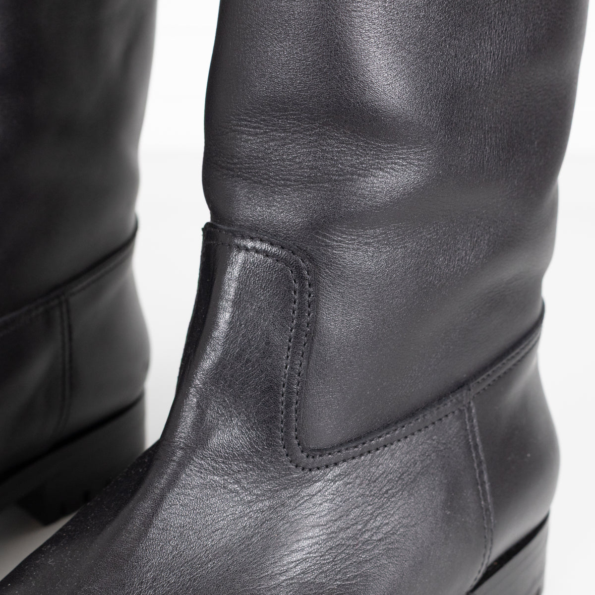Manolo Blahnik Luchino Leather Knee Flat Boots