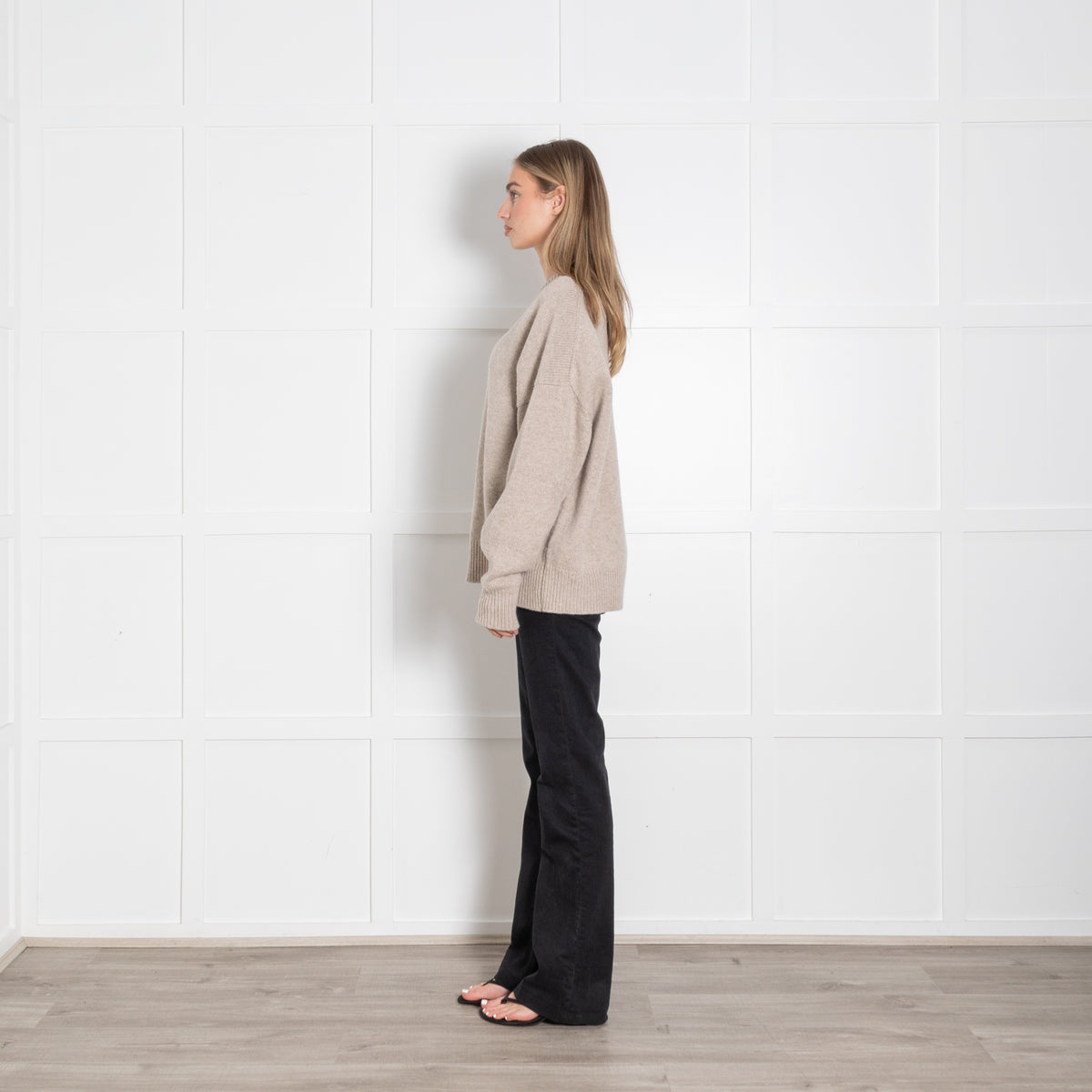 &Daughter Oatmeal V Neck Wool Jumper