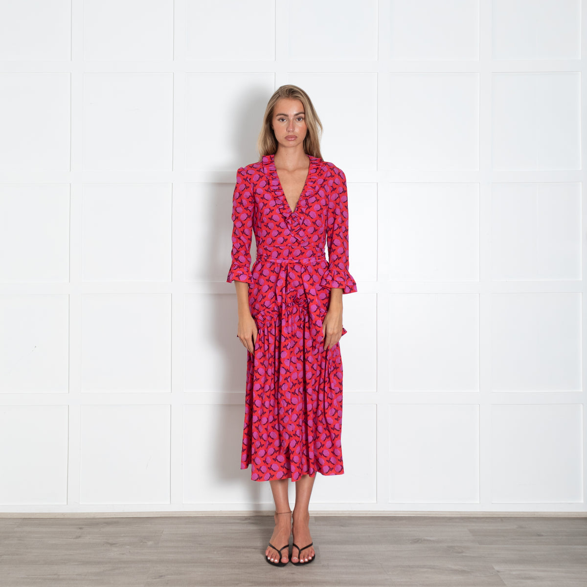 Borgo De Nor Purple Rose With Red Background Frill Front Dress