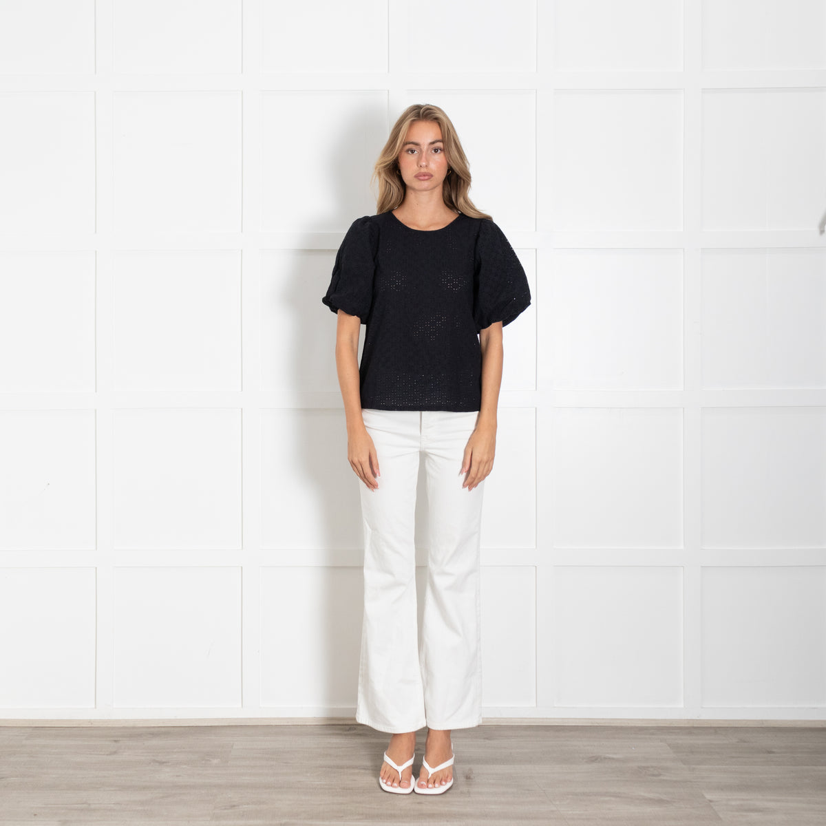 Grace & Mila Navy Broderie Anglais Puff Sleeve Blouse