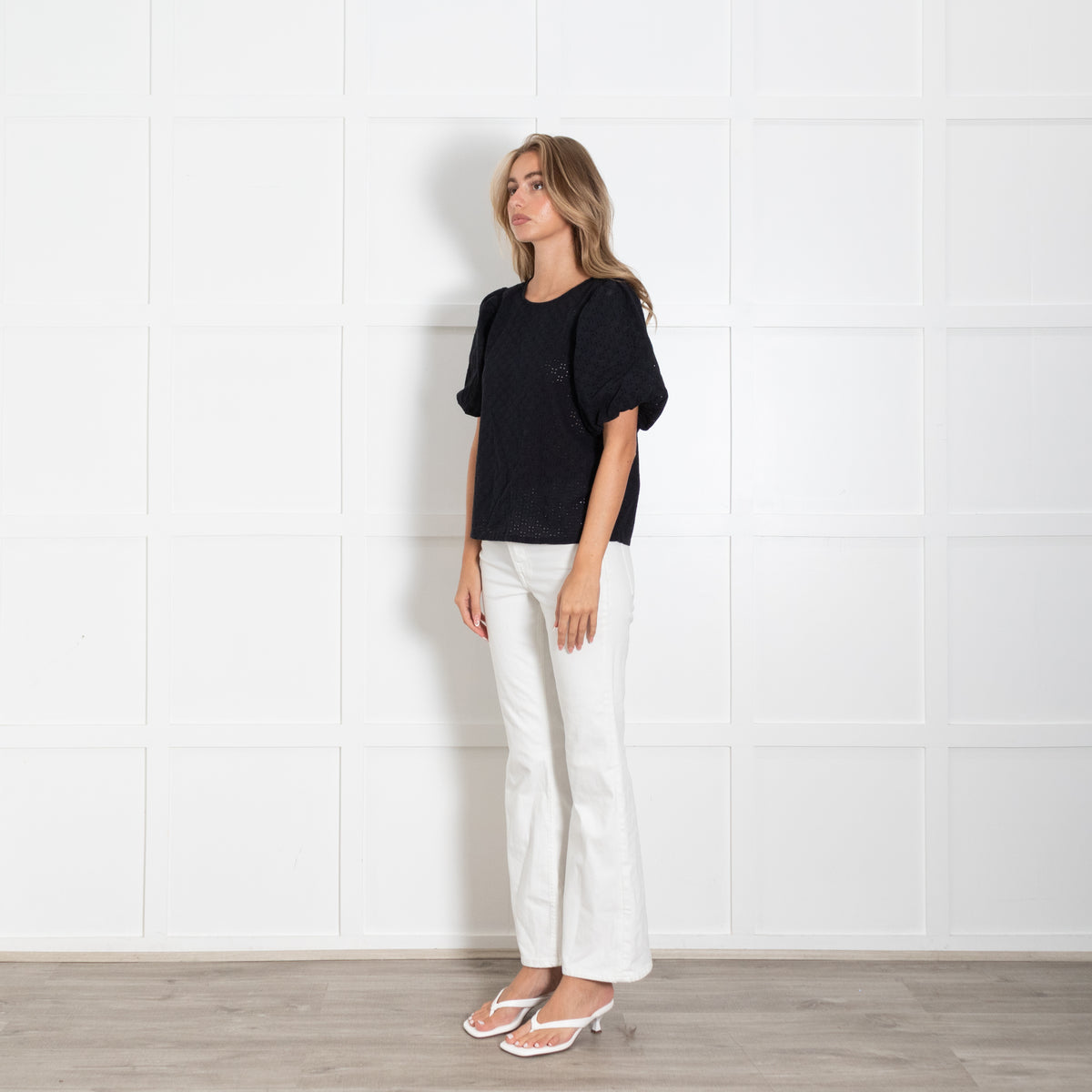 Grace & Mila Navy Broderie Anglais Puff Sleeve Blouse