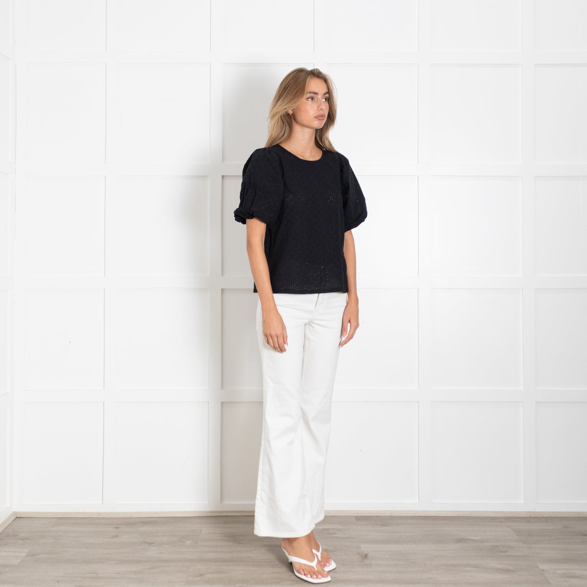 Grace & Mila Navy Broderie Anglais Puff Sleeve Blouse