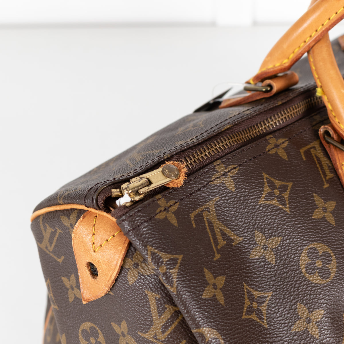 Louis Vuitton Monogram Speedy 40