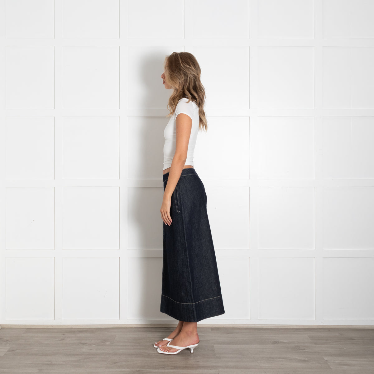 S Maxmara Denim A Line Midi Skirt With White Stitching