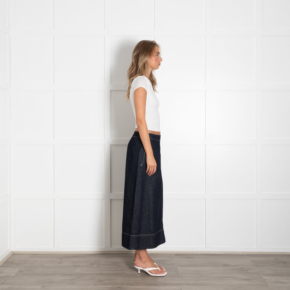 S Maxmara Denim A Line Midi Skirt With White Stitching