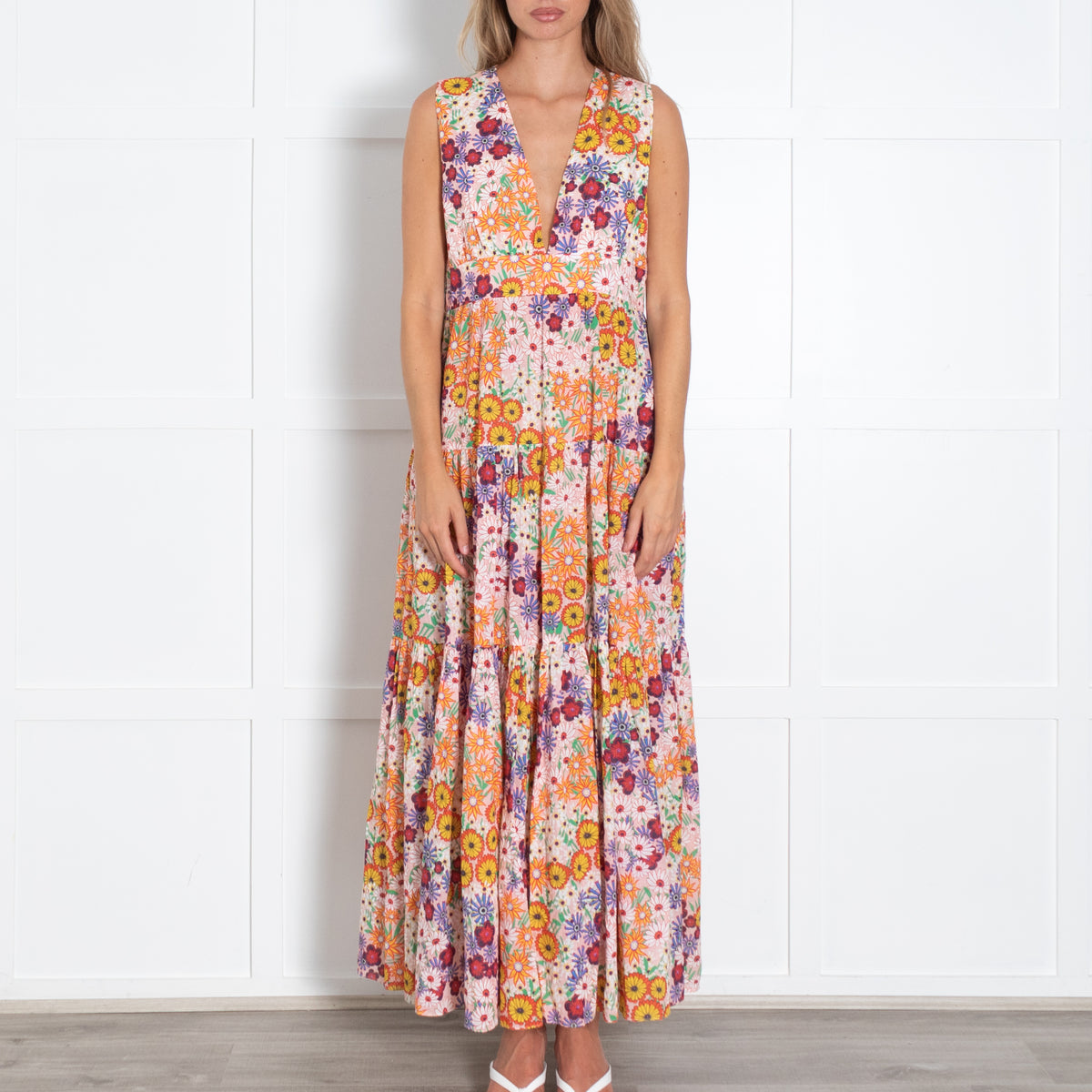 Borgo De Nor Pink Floral V Neck Sleeveless Maxi Dress Wth Tiered Skirt