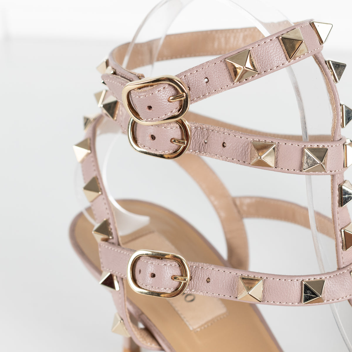 Valentino Garavani Nude Patent Rockstud Ankle Strap Shoes