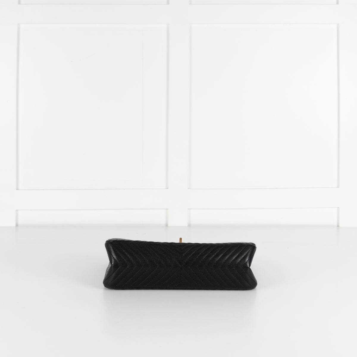 Chanel Black Chevron Quilted Leather Shoulder Bag