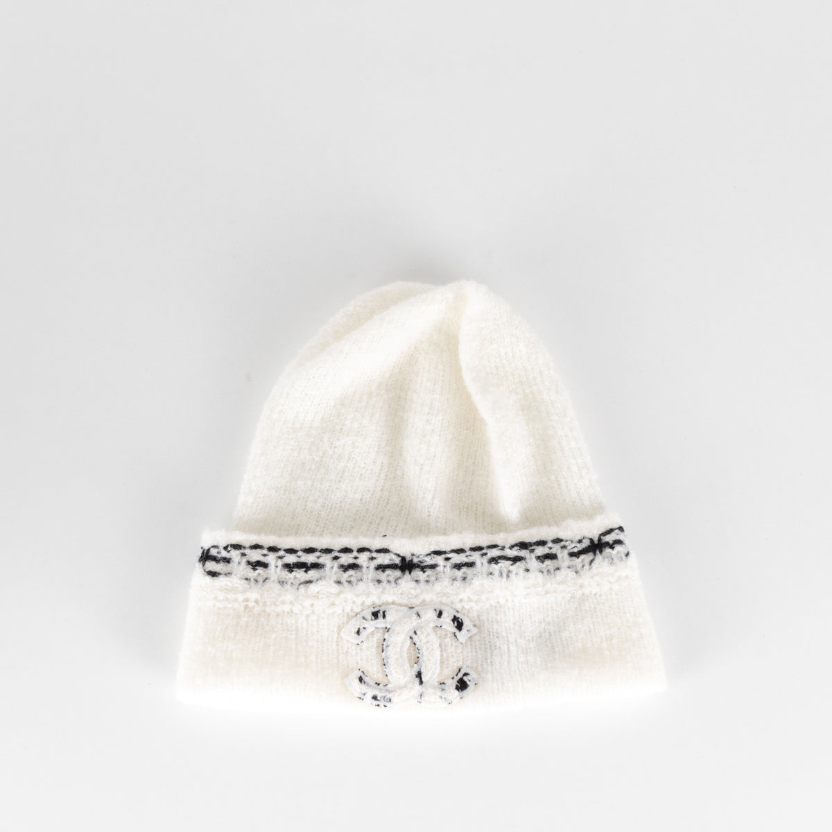Chanel White Cashmere Beanie