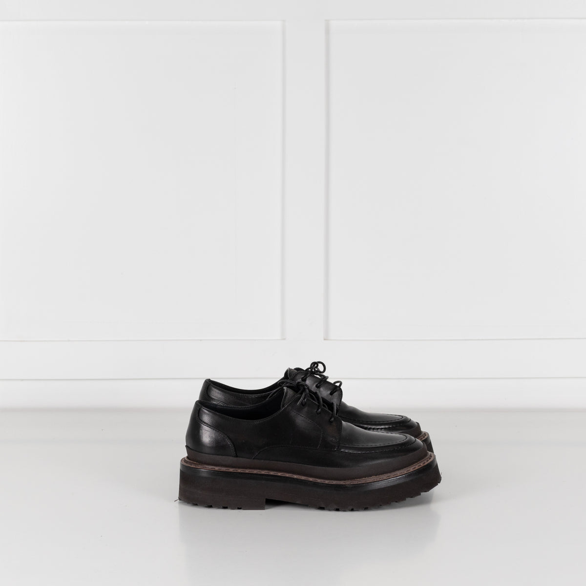 Brunello Cucinelli Black Brogues With Sparkly Tongue Detail