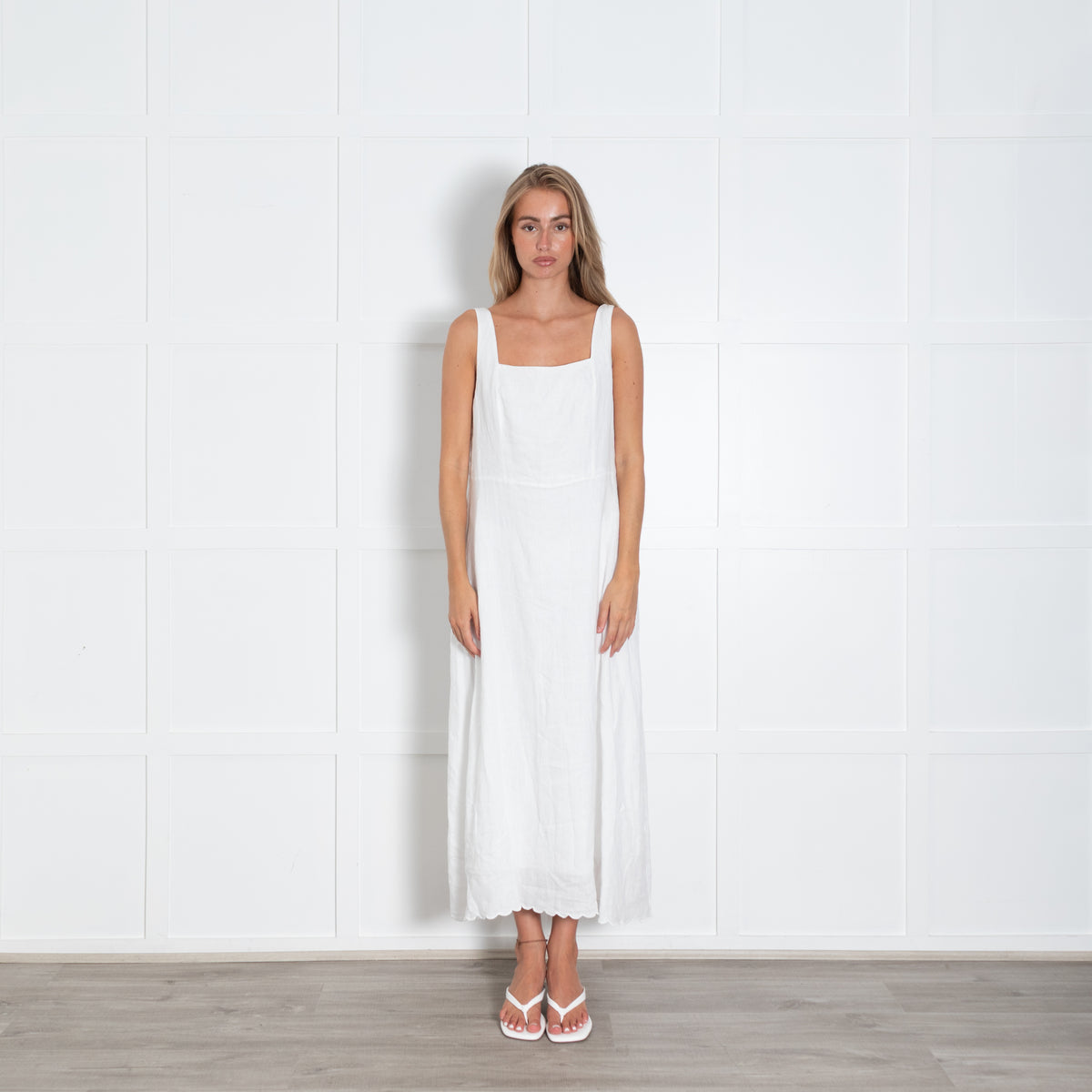 Riani White Linen Square Neck Maxi Dress With Scalloped Hem