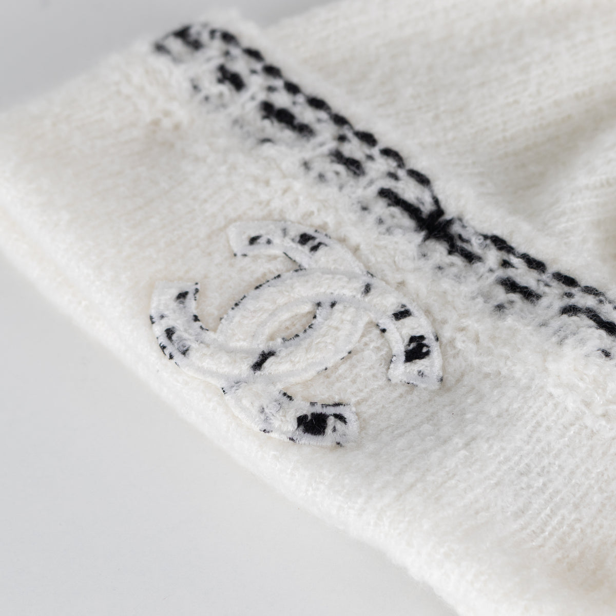 Chanel White Cashmere Beanie