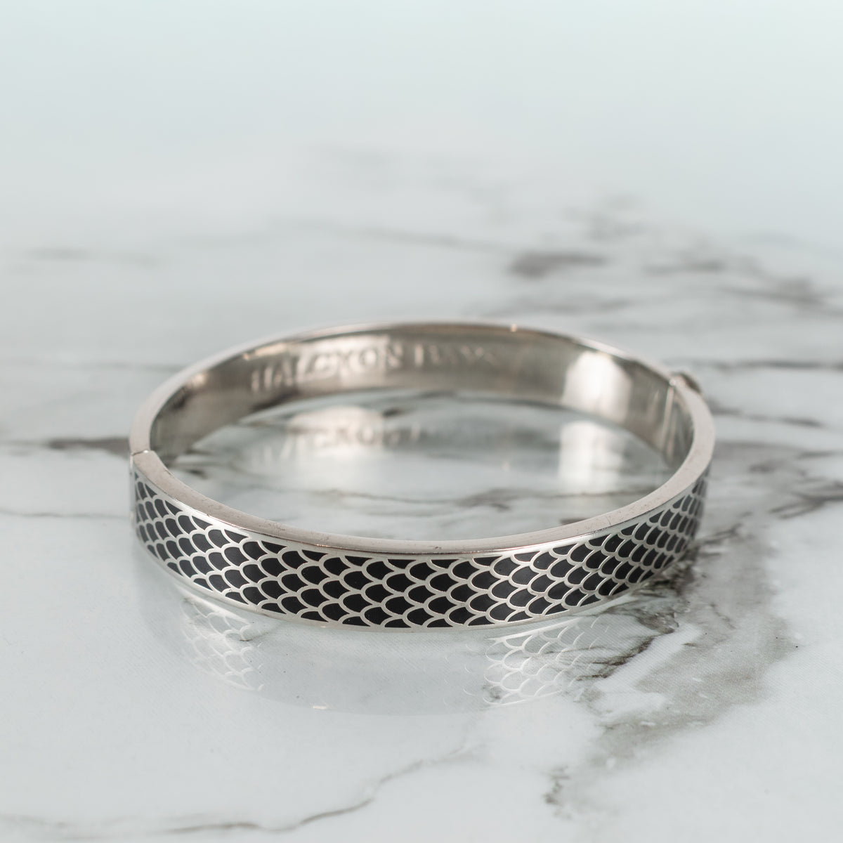 Halcyon Days Salamander Black Enamel And Palladium Scale Pattern Bangle