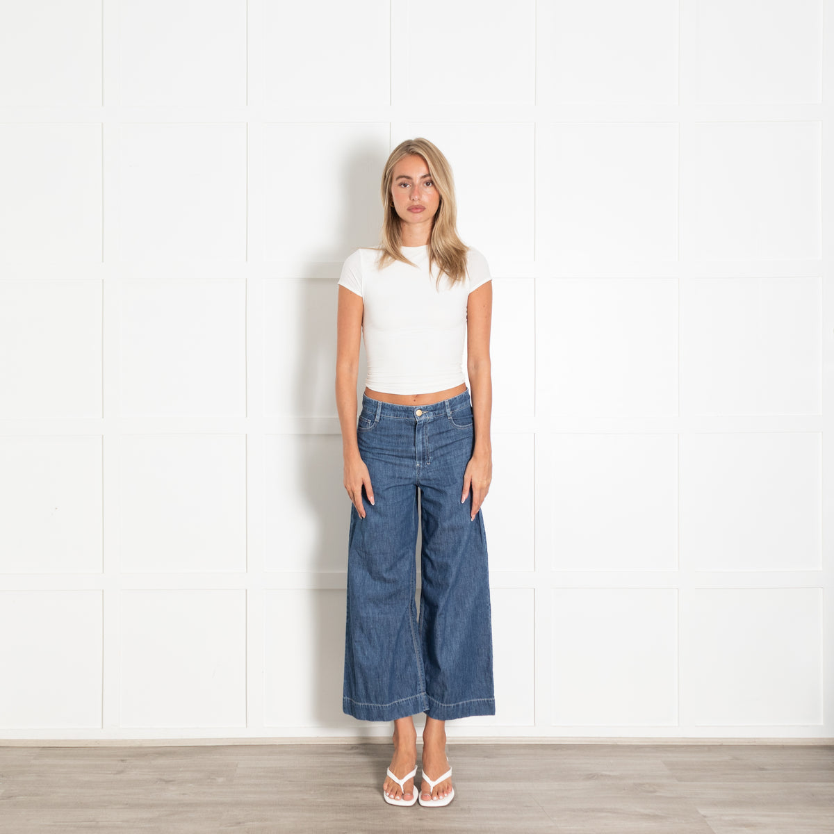 S'Max Mara Blue Chambray Cropped Wide Leg Trousers